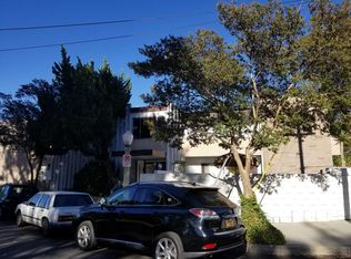 (Undisclosed Address), Woodland Hills, CA 91364
