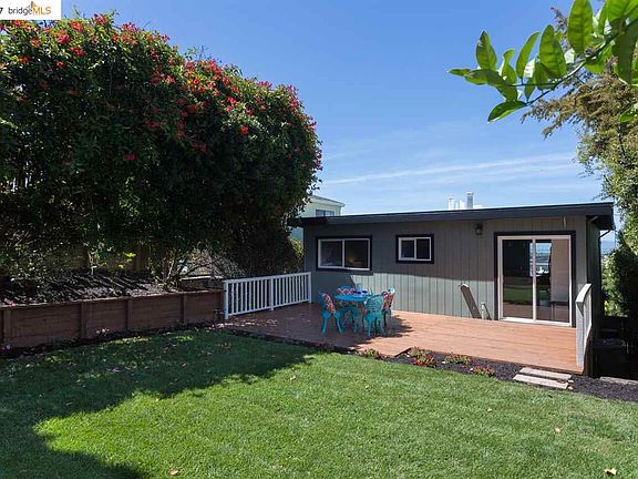 5th image of 16558 Hannah Dr