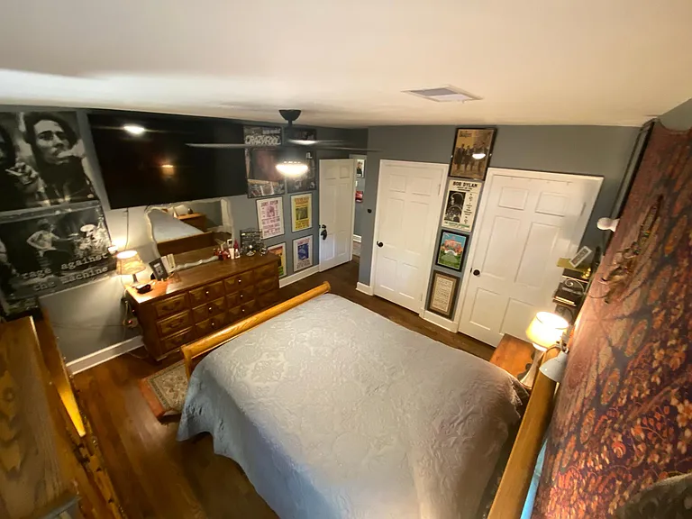 3589 Kenwood Ave — Photo 18