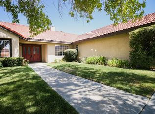220 W Shenandoah Ave, Ridgecrest, CA 93555