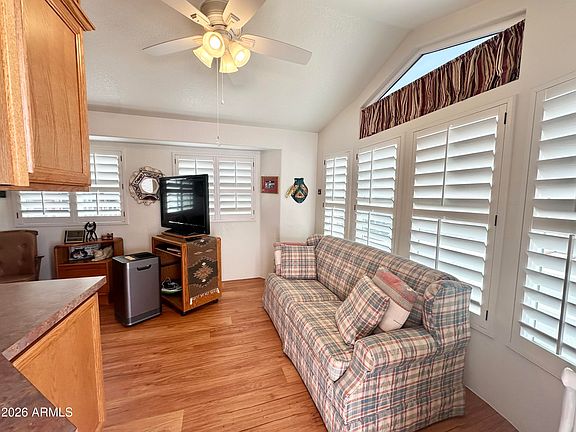5th image of 111 S GREENFIELD Road #200