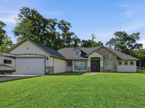290 County Road 6615, Dayton, TX 77535