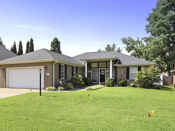6822 Rosewood Ln, Newburgh, IN 47630