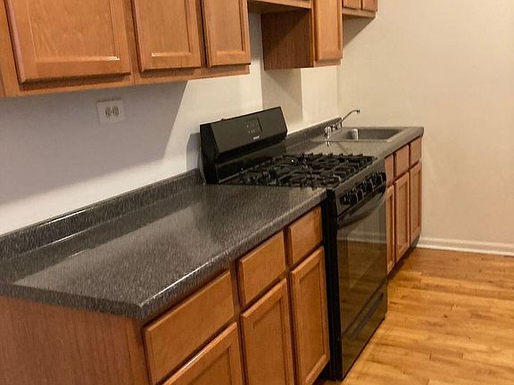 2nd image of 4842 W Wrightwood Ave #1-F3