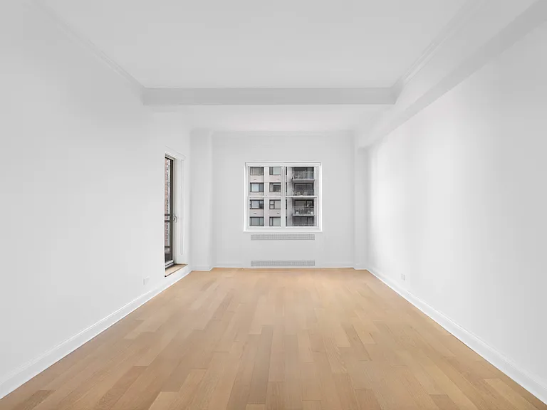 300 E 57th St #15F — Photo 4
