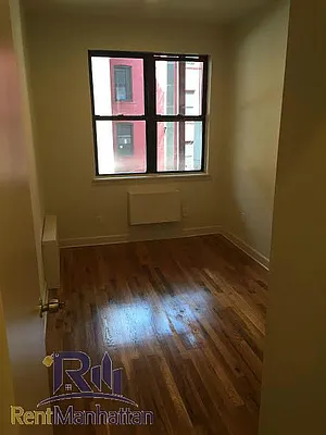 Rented by Rent Manhattan | media 10
