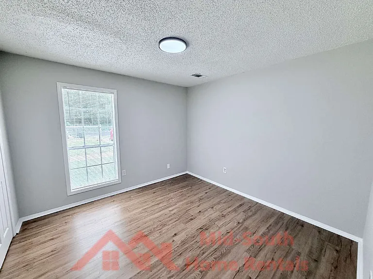 4011 Double Tree Rd — Photo 8