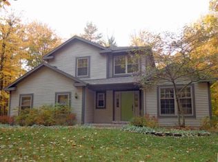 422 Timberlake Rd, Sheboygan, WI 53081