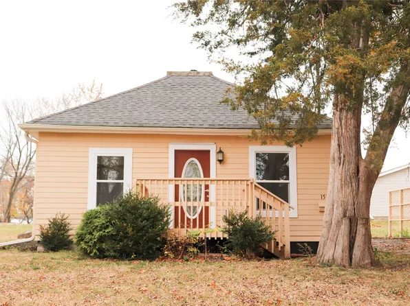 1521 Armory Ave, Chariton, IA 50049