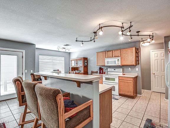 5th image of 3103 W Zachary Dr