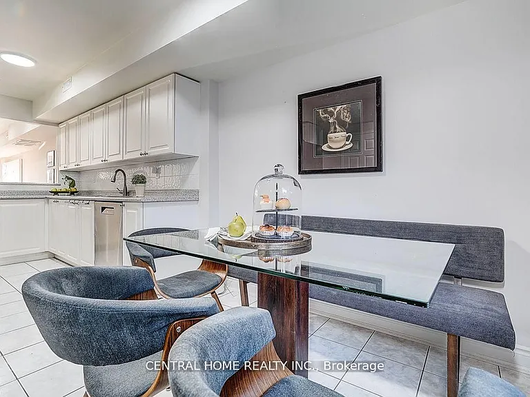 988 Sheppard Ave W #11 — Photo 14