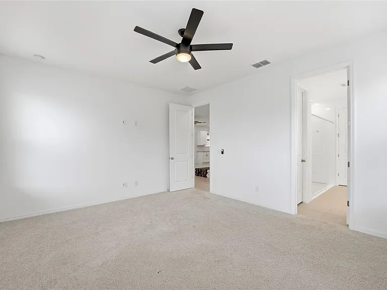 6550 Barnstorm Way — Photo 22