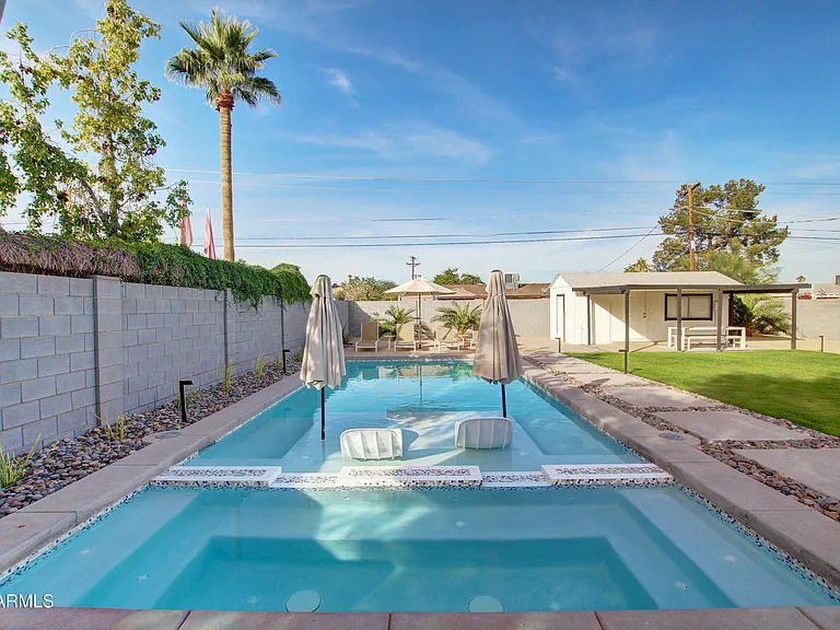 7034 E Wilshire Dr — Photo 19