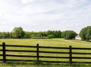 860 Philadelphia Rd, Lebanon, TN 37087