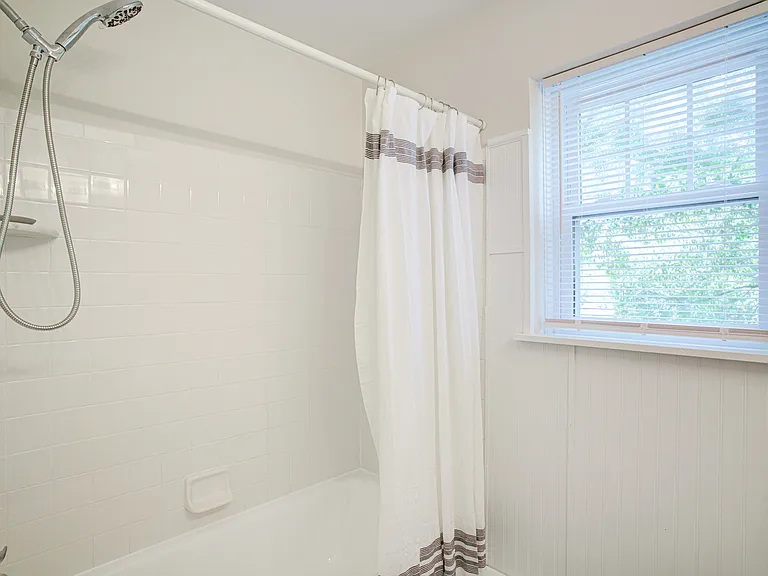 7 Carol Ln — Photo 27