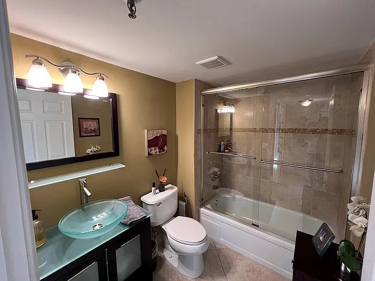 4550 NE 18th Ave #506 — Photo 11