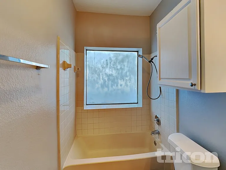 1130 Dandelion Dr — Photo 15