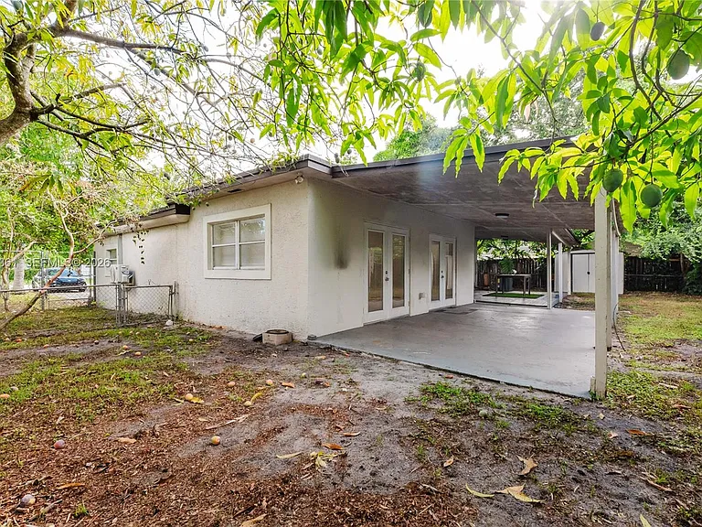 6130 Flagler St — Photo 20