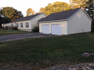 141 Elliott Dr, Coal City, WV 25823