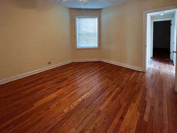 3rd image of 1512 E 77th St #2