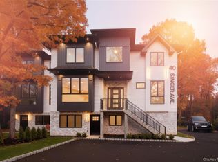 40 Singer Ave #214, Spring Valley, NY 10977