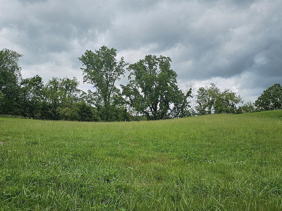 1st image of Rolling Hills Dr