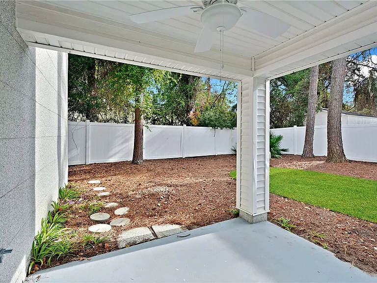 907 E Island Square Dr — Photo 17