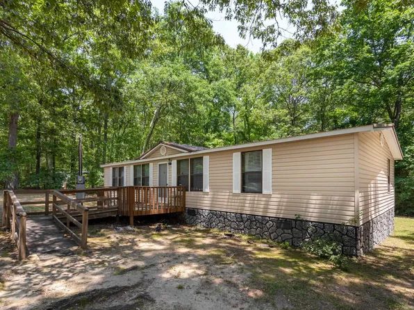 143 Sears Ln, Eastaboga, AL 36260