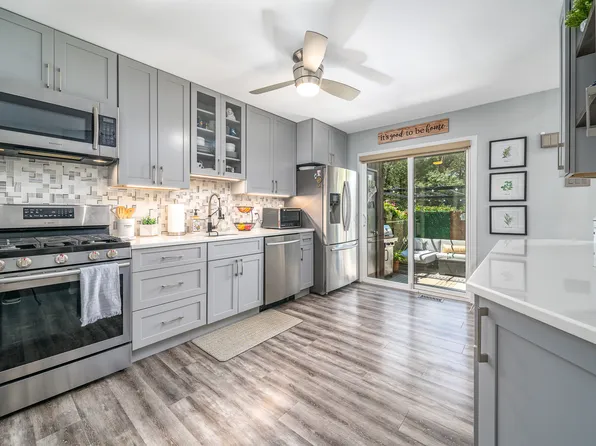 4122 Bloomingdale Dr, Hillsborough, NJ 08844