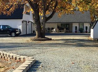 497 N Old Pacific Hwy, Myrtle Creek, OR 97457