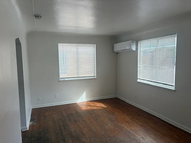 1 bed, 650 sqft, $1,400 — Photo 3