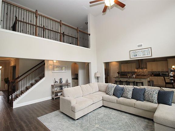 5th image of 2681 Elkhorn Dr
