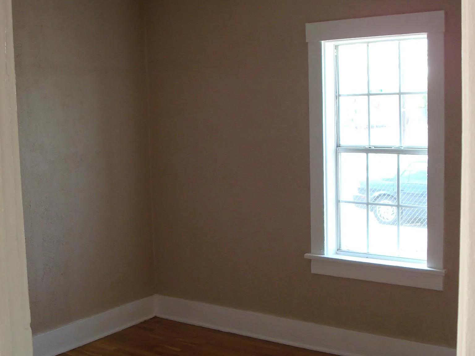 623 Bellamah Ave NW — Photo 4