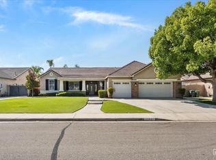 12407 Riverfront Park Dr, Bakersfield, CA 93311