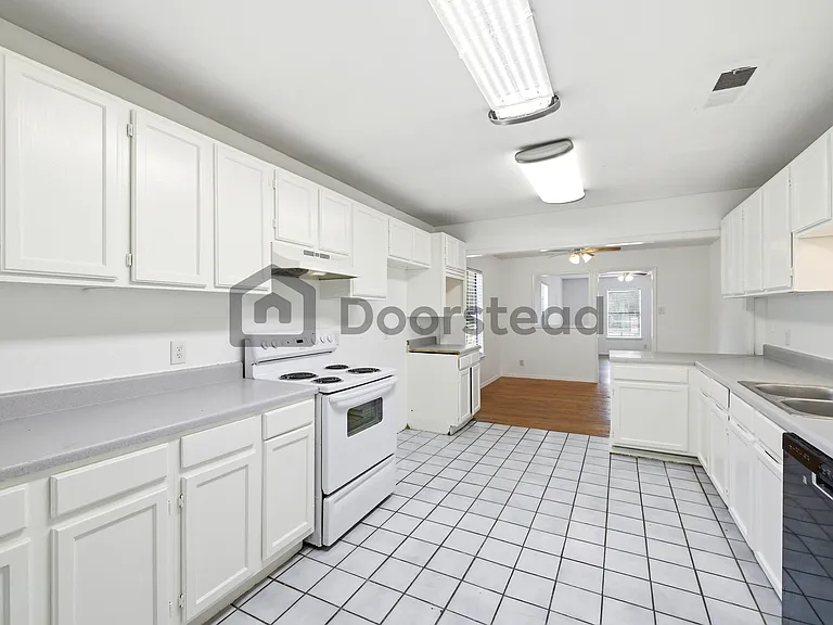 3400 Wayside Ave — Photo 23