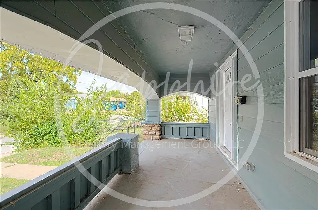 3411 Agnes Avenue - 1 — Photo 4