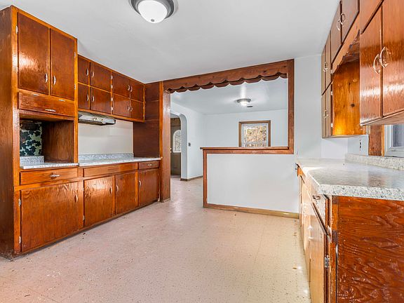 2nd image of 19760-11 Mile Rd