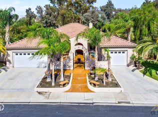 5311 Hartnett Ct, Bakersfield, CA 93306