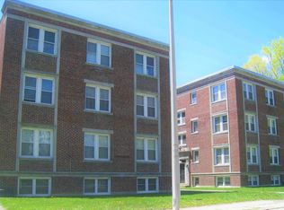 139 High St APT 12, Taunton, MA 02780