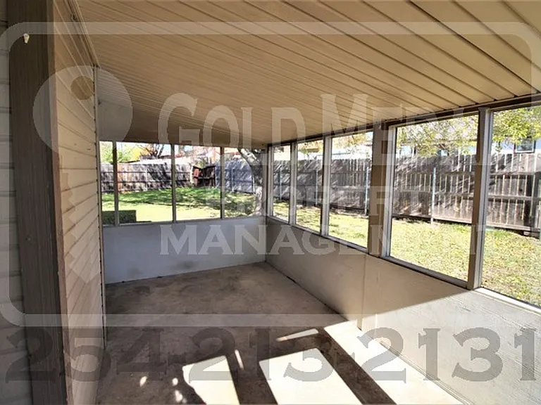109 Benjamin Cir — Photo 25