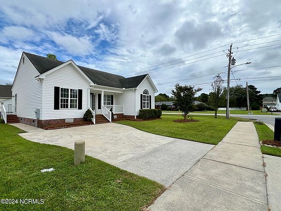4th image of 4400 Surrey Meadows Drive