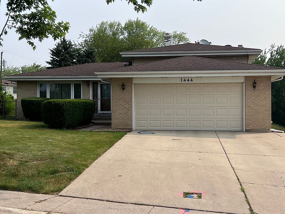 1st image of 1444 Circle Dr