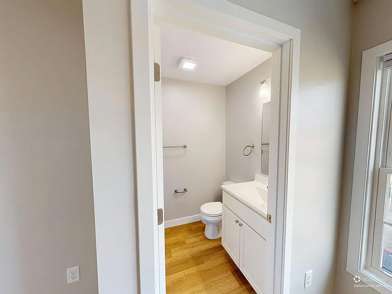 1341 Luke Ln — Photo 11