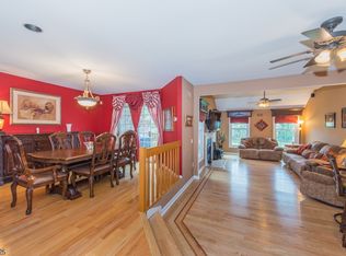19 Century Ct, Montville, NJ 07045