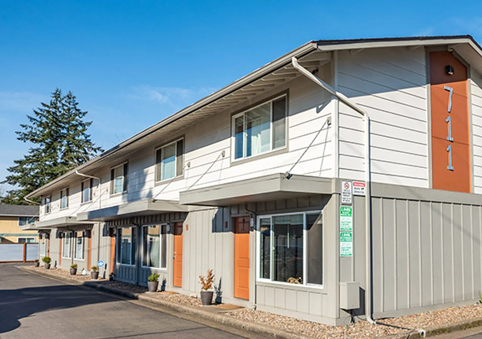 Granite Townhomes* — Photo 2