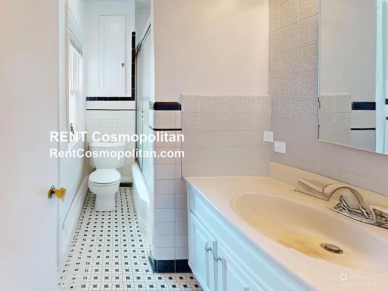 36 Lawrence St #2 — Photo 8