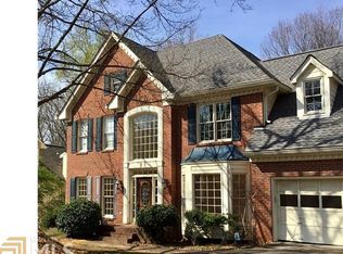 5015 Red Robin Rdg, Johns Creek, GA 30022