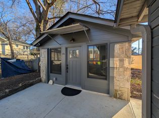 4 Dixie Trl #1/2, Raleigh, NC 27607