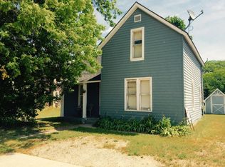 223 S Illinois Ave, Gaylord, MI 49735