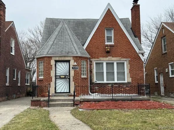 9207 Sorrento St, Detroit, MI 48228